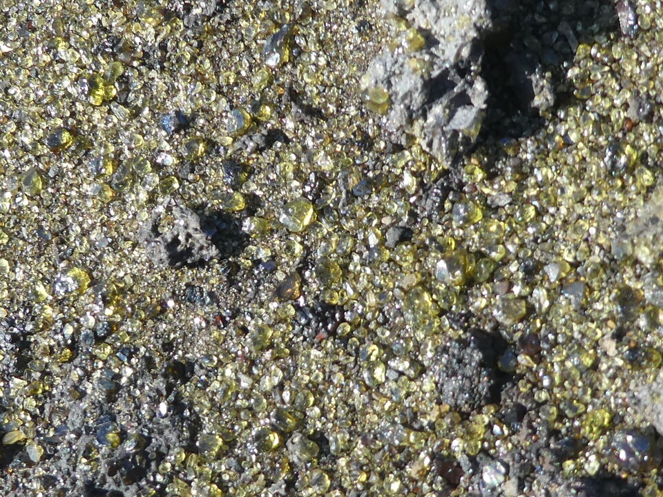 Olivines - P1060850.jpg