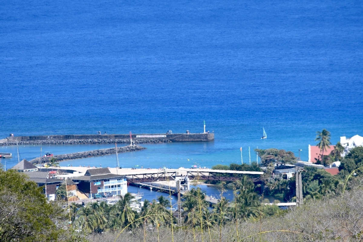 Port de St- Gilles les Bains 9513.jpeg