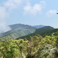 vue sur la fenêtre des Makes et le Grand Benare (1).jpeg